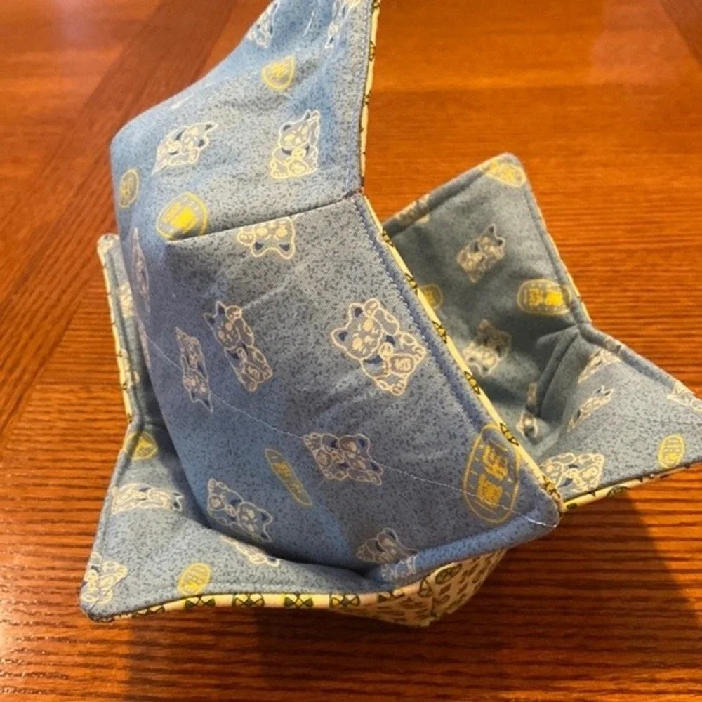Soup bowl cozies. Set of 2